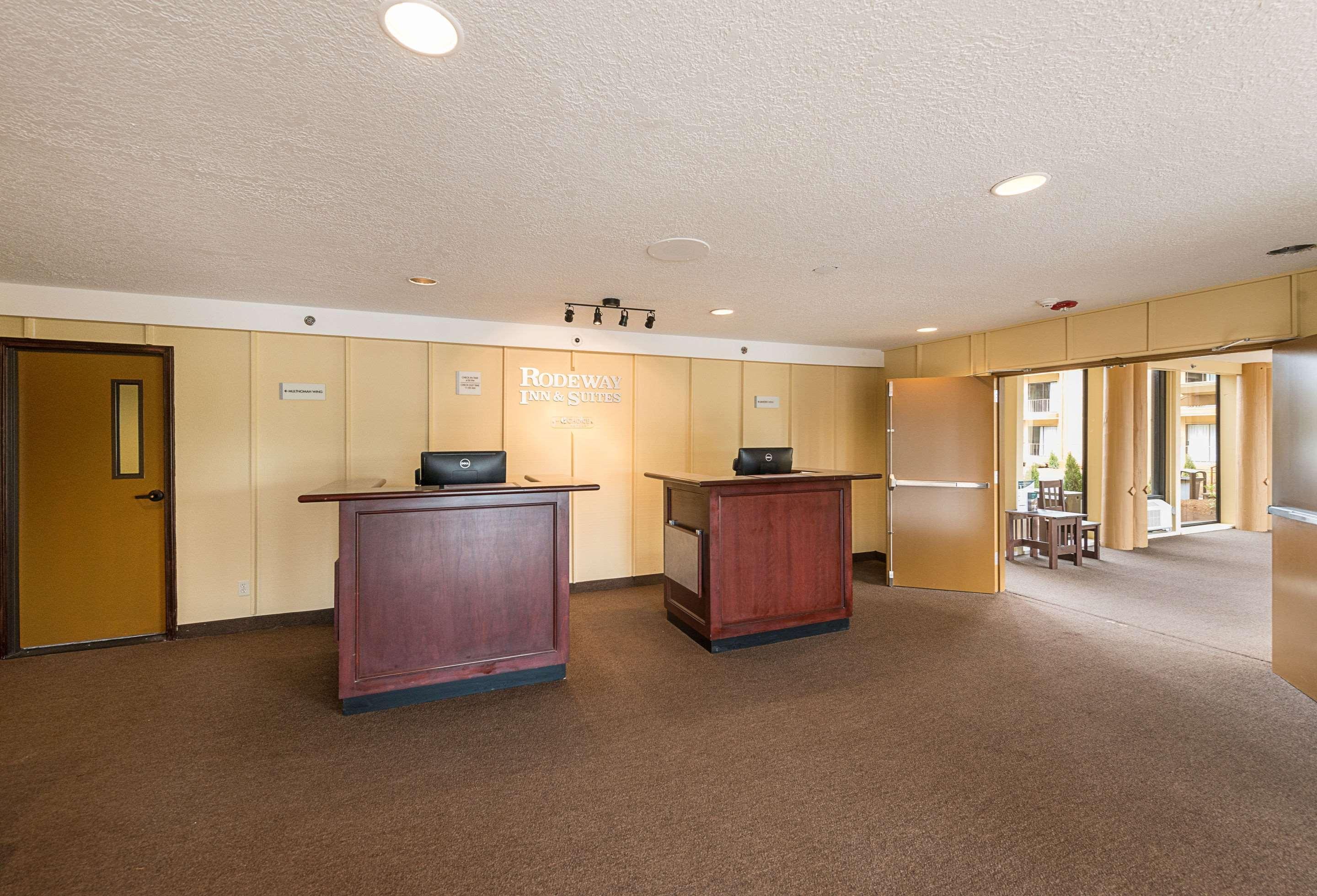 Rodeway Inn & Suites Portland - Jantzen Beach Екстер'єр фото